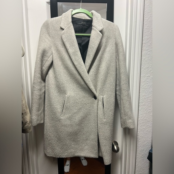 Zara coat - Picture 1 of 5